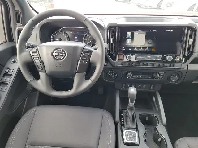 2026 Nissan Frontier Crew Cab SV 4x4