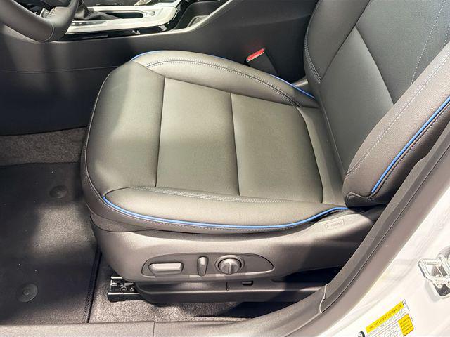 2026 Buick NV Sport Touring FWD
