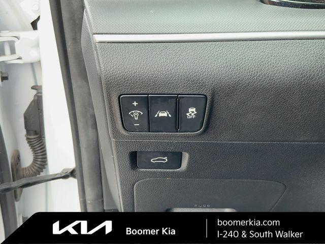 2023 Kia K5 LXS