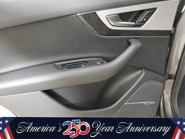 2019 Audi Q7 45 Premium