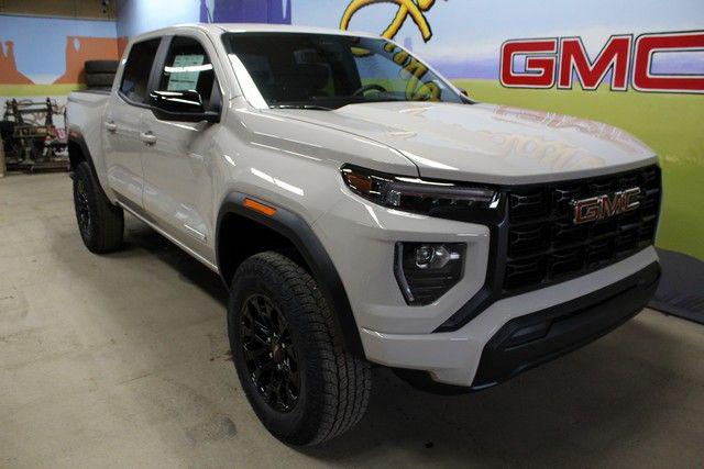 2026 GMC Canyon Elevation, 4WD