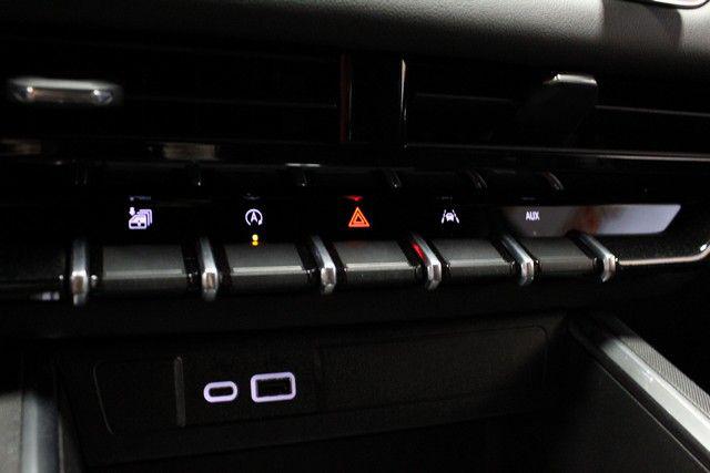 2026 GMC Canyon Elevation, 4WD