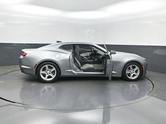 2023 Chevrolet Camaro RWD Coupe 1LT