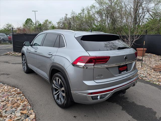 2023 Volkswagen Atlas Cross Sport 3.6L V6 SEL Premium R-Line