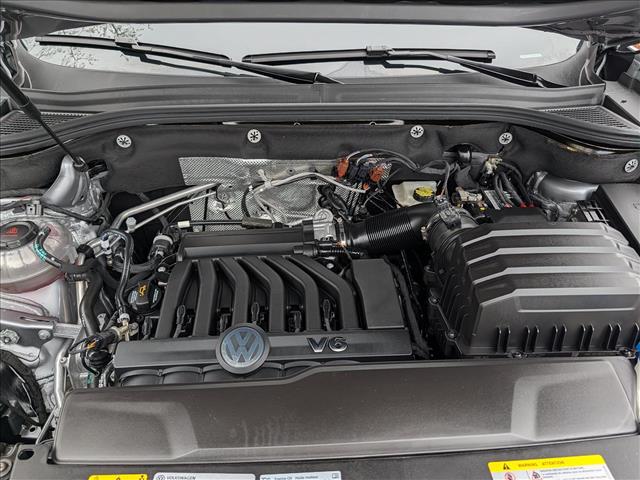 2023 Volkswagen Atlas Cross Sport 3.6L V6 SEL Premium R-Line