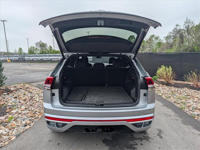 2023 Volkswagen Atlas Cross Sport 3.6L V6 SEL Premium R-Line