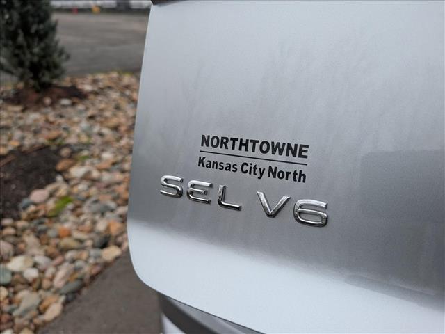 2023 Volkswagen Atlas Cross Sport 3.6L V6 SEL Premium R-Line