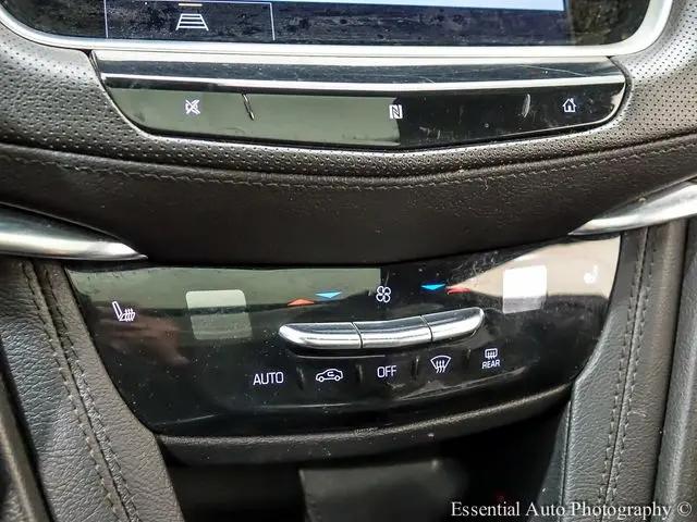 2021 Cadillac XT5 FWD Premium Luxury