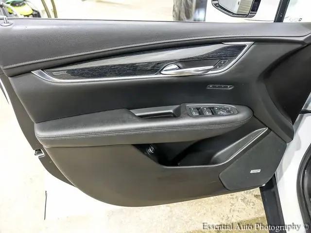2021 Cadillac XT5 FWD Premium Luxury