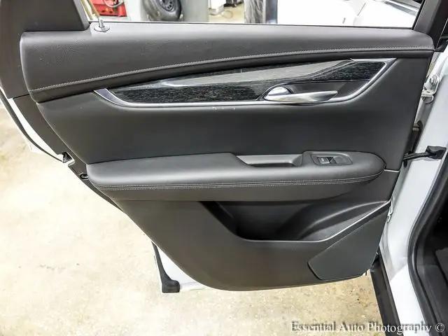 2021 Cadillac XT5 FWD Premium Luxury