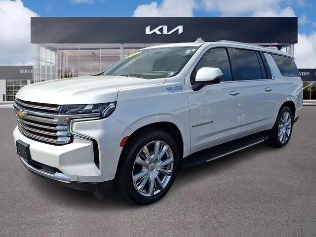 2022 Chevrolet Suburban 4WD High Country