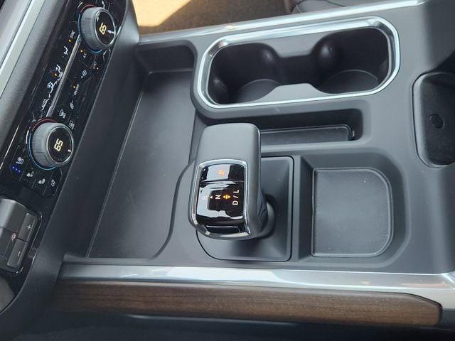 2026 Chevrolet Silverado 1500 4WD Crew Cab Short Bed High Country