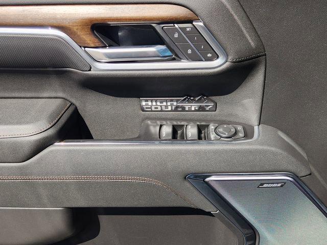 2026 Chevrolet Silverado 1500 4WD Crew Cab Short Bed High Country