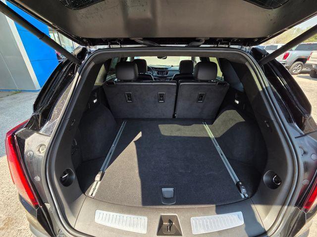 2022 Cadillac XT5 FWD Premium Luxury