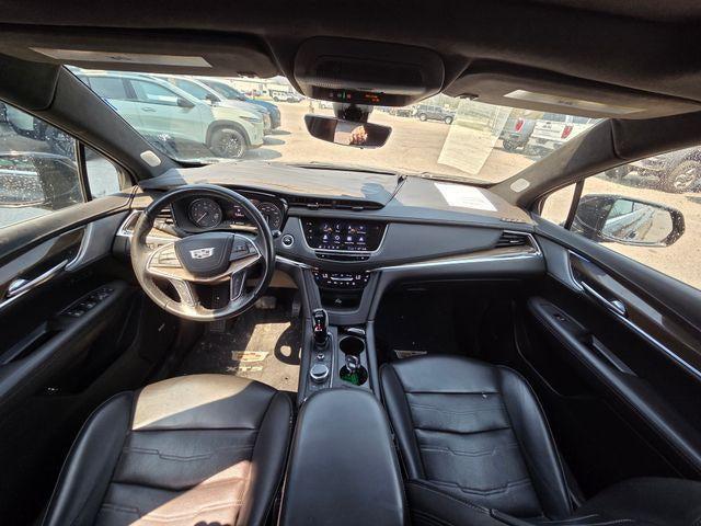 2022 Cadillac XT5 FWD Premium Luxury
