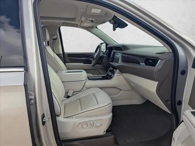 2023 GMC Yukon XL 2WD Denali