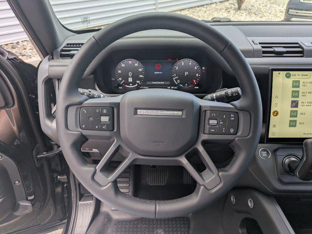 2026 Land Rover Defender P400 X-Dynamic SE