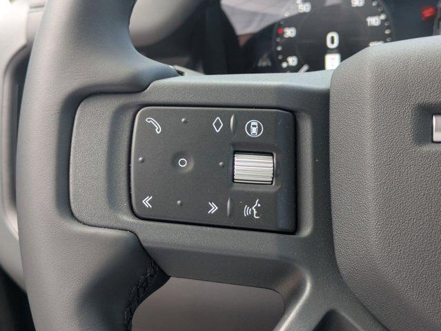 2026 Land Rover Defender P400 X-Dynamic SE