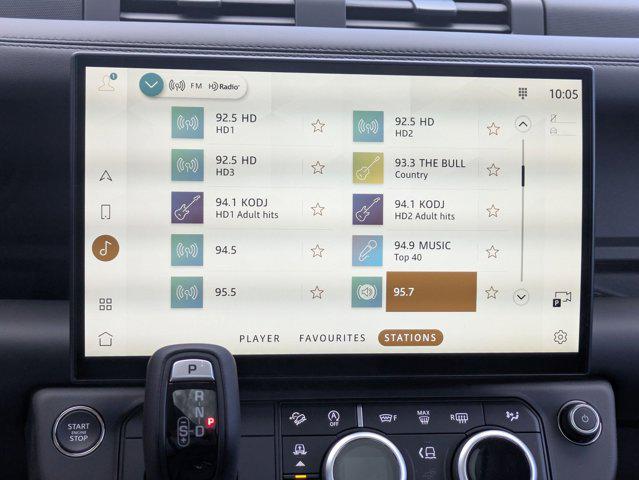 2026 Land Rover Defender P400 X-Dynamic SE