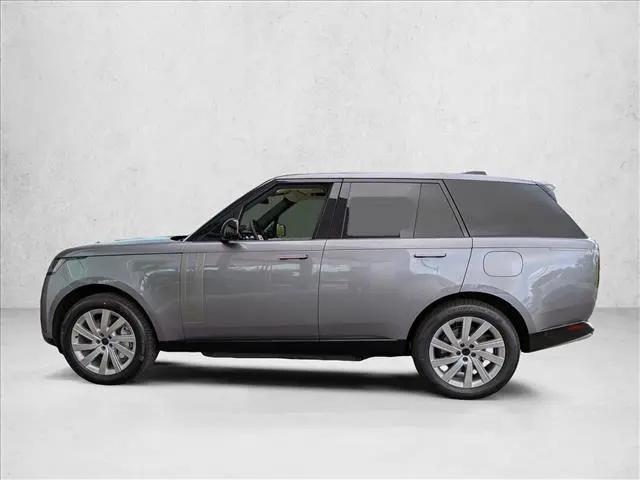 2026 Land Rover Range Rover P550e SE