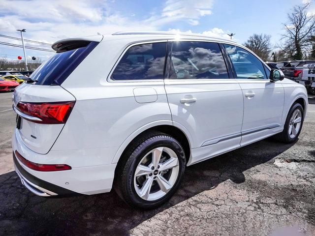 2023 Audi Q7 Premium 45 TFSI quattro Tiptronic