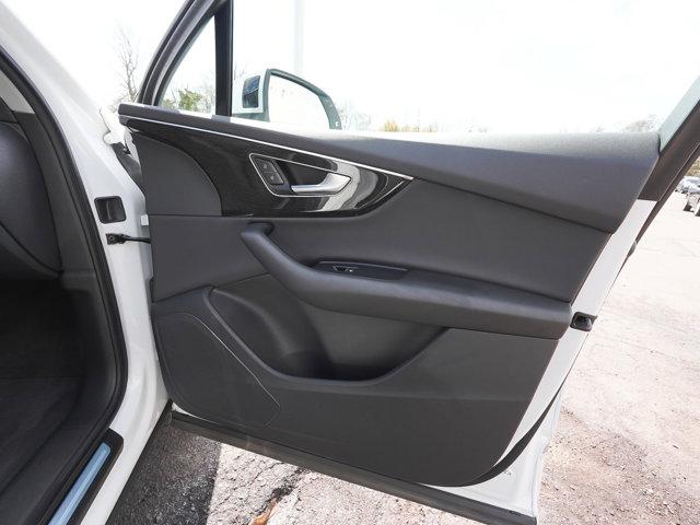 2023 Audi Q7 Premium 45 TFSI quattro Tiptronic