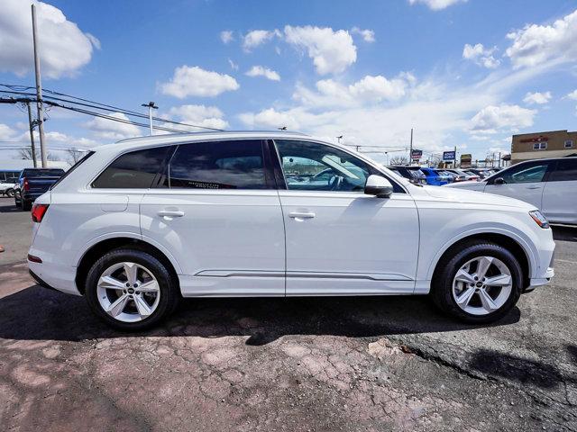 2023 Audi Q7 Premium 45 TFSI quattro Tiptronic