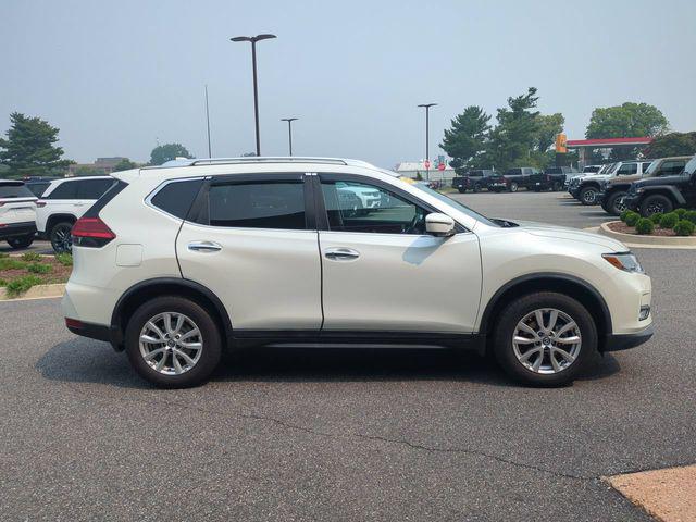 2017 Nissan Rogue SV 2017 Nissan Rogue SV