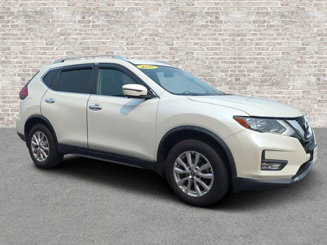 2017 Nissan Rogue SV 2017 Nissan Rogue SV