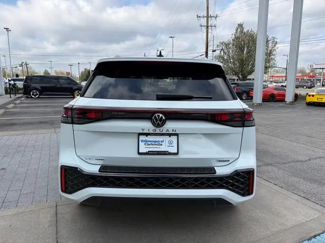 2026 Volkswagen Tiguan SEL R-Line Turbo