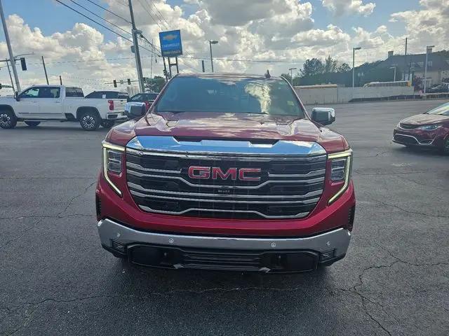 2024 GMC Sierra 1500 4WD Crew Cab Short Box SLT