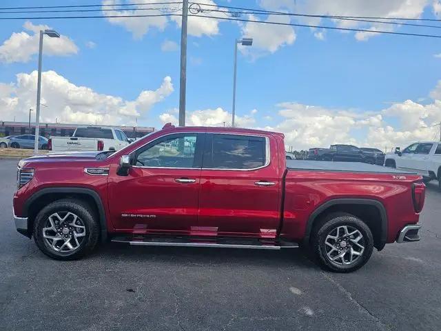 2024 GMC Sierra 1500 4WD Crew Cab Short Box SLT