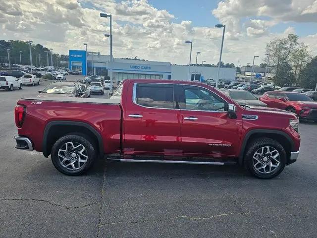 2024 GMC Sierra 1500 4WD Crew Cab Short Box SLT