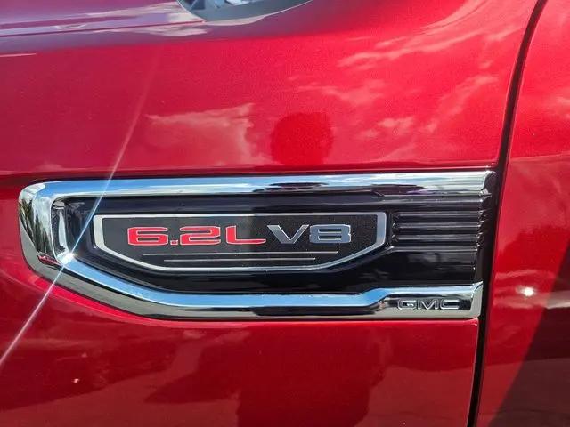2024 GMC Sierra 1500 4WD Crew Cab Short Box SLT