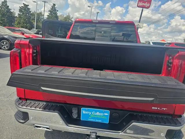 2024 GMC Sierra 1500 4WD Crew Cab Short Box SLT