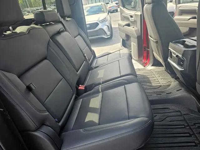 2024 GMC Sierra 1500 4WD Crew Cab Short Box SLT