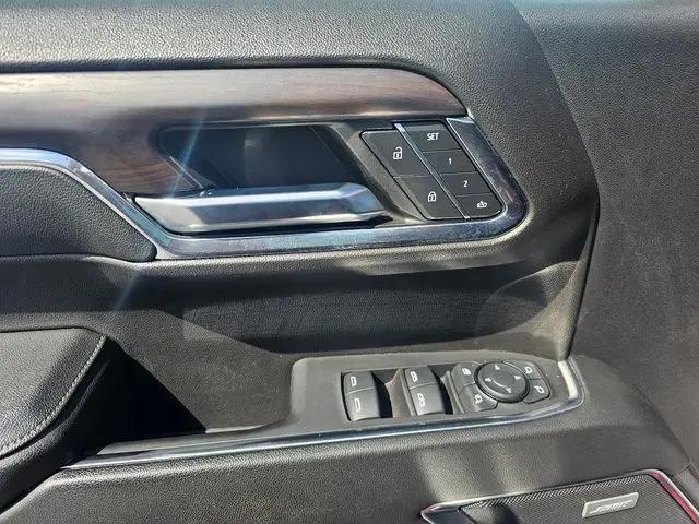 2024 GMC Sierra 1500 4WD Crew Cab Short Box SLT