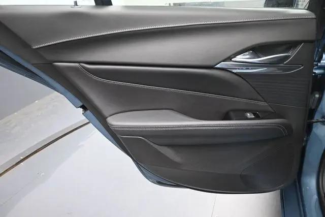 2024 Cadillac CT4 Premium Luxury