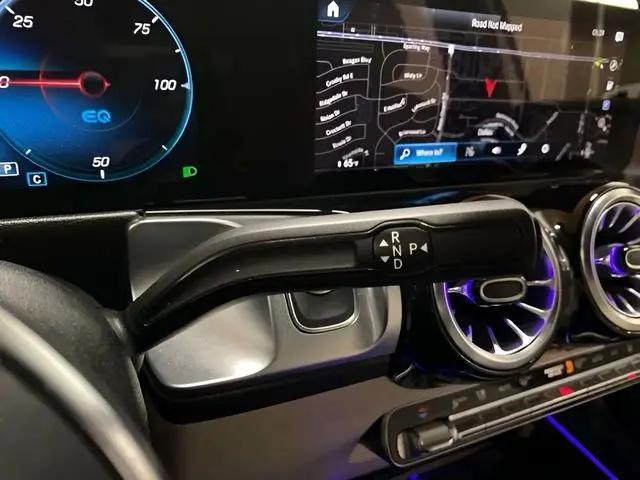2023 Mercedes-Benz EQB 300 4MATIC
