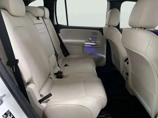 2023 Mercedes-Benz EQB 300 4MATIC