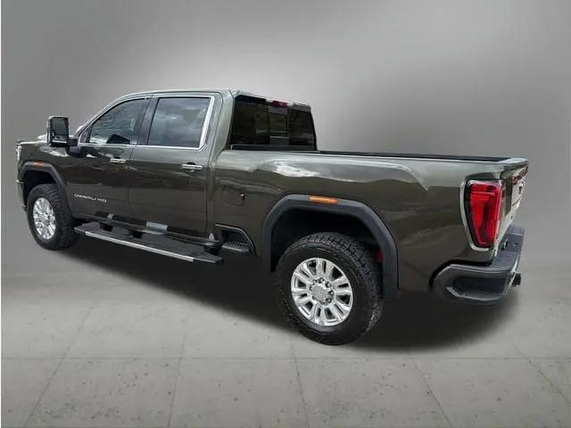 2023 GMC Sierra 2500HD 4WD Crew Cab Standard Bed Denali