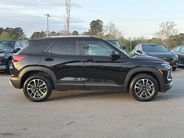 2024 Chevrolet TrailBlazer FWD LT