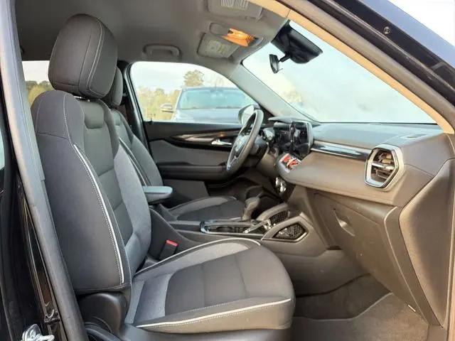 2024 Chevrolet TrailBlazer FWD LT
