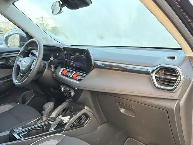 2024 Chevrolet TrailBlazer FWD LT