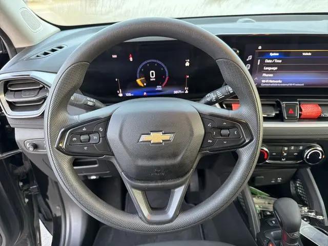 2024 Chevrolet TrailBlazer FWD LT
