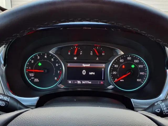 2023 Chevrolet Traverse FWD LT Leather
