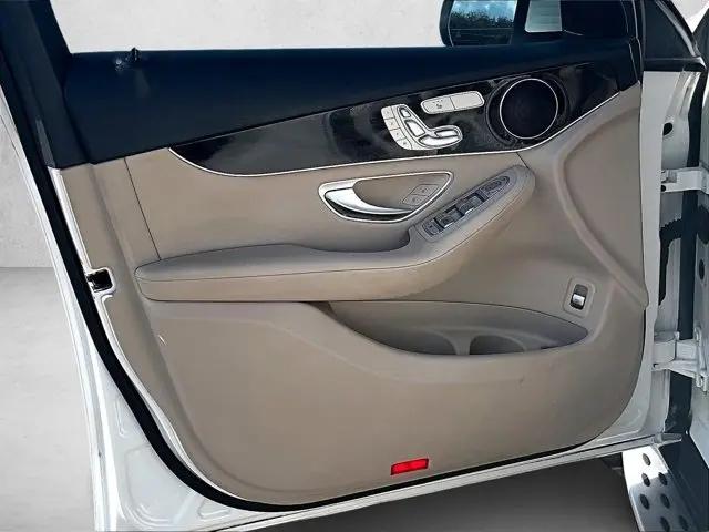 2022 Mercedes-Benz GLC SUV