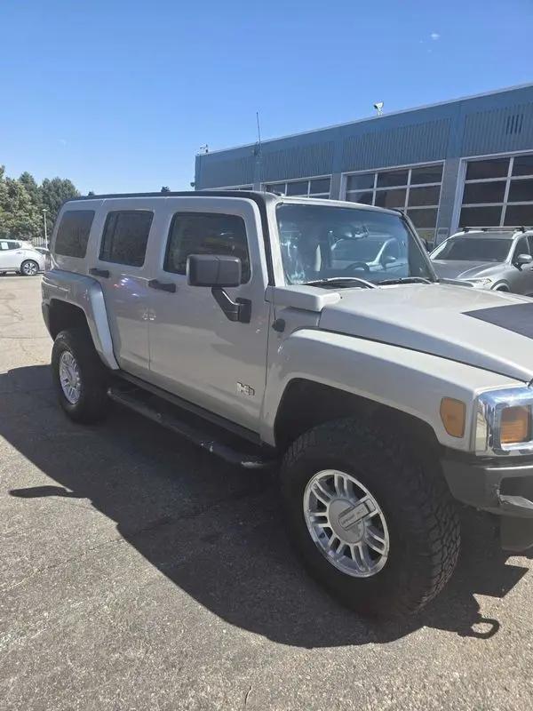 2006 HUMMER H3 SUV