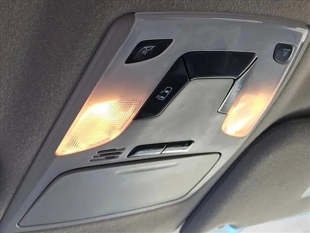 2013 Toyota Sienna LE V6 8 Passenger