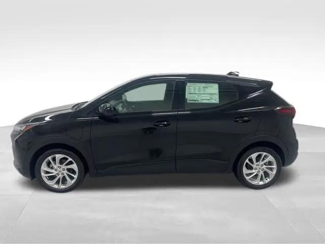 2027 Chevrolet Bolt LT FWD